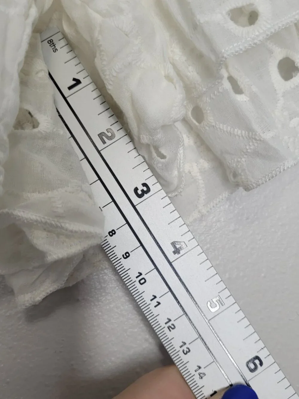 N/A shorts white